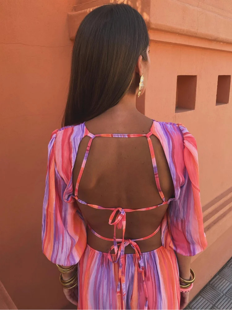 Paloma | Elegancka sukienka z wycięciami