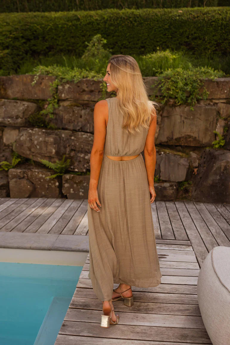 Sarah | Letnia sukienka w eleganckim khaki